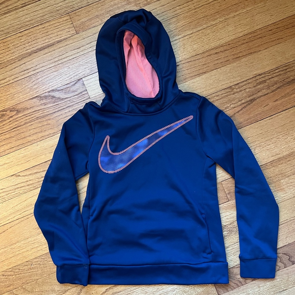 Nike hoodie sweatshirt, size youth medium